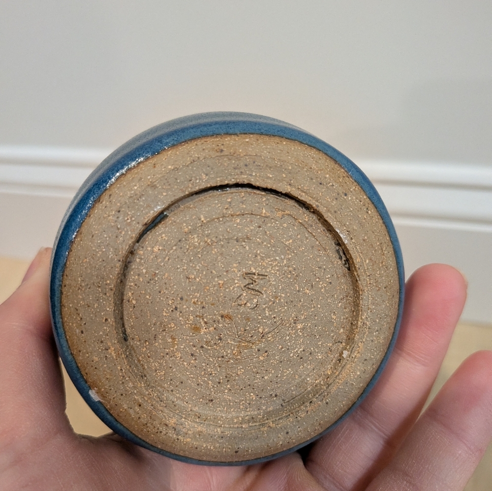 Hand Poured Candle In Handmade Pottery - Picture 9 of 9